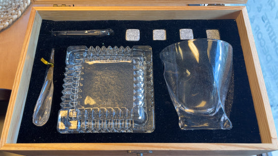 Whiskey Cigar Glass and Accessories Gift Set